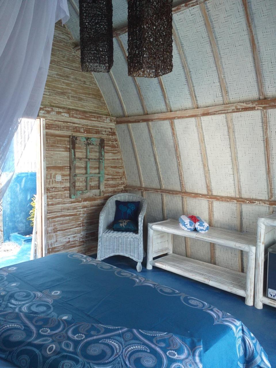 Bed and Breakfast Casa Azzurra Гили-Эйр Экстерьер фото